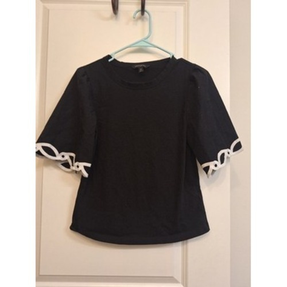 Banana Republic Black Short Sleeve Top Embroidered Sleeves XS